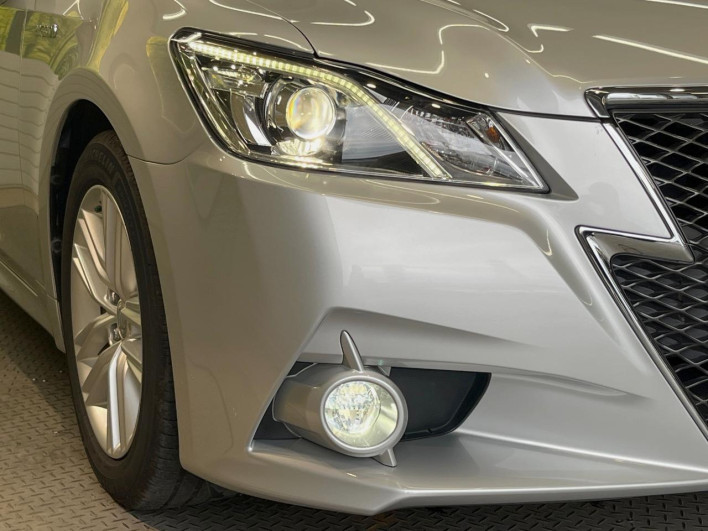 2013 Toyota Crown Hybrid DAA-AWS210 (UW-6a223db268392)[13]