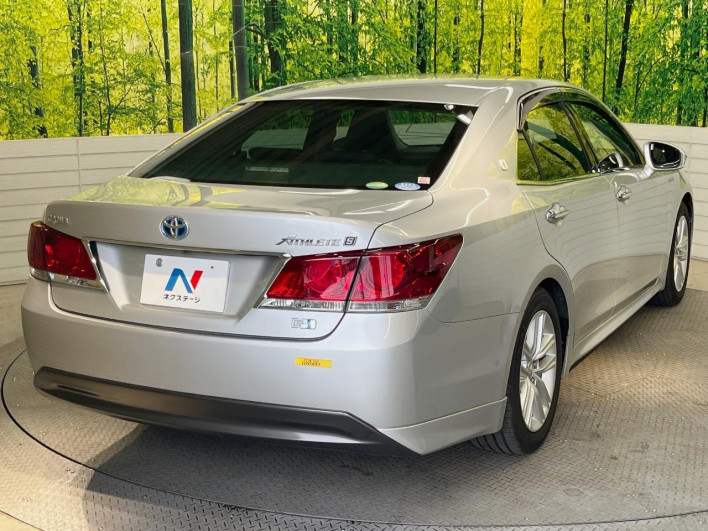 2013 Toyota Crown Hybrid DAA-AWS210 (UW-6a223db268392)[22]
