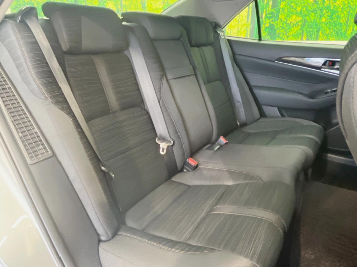 2013 Toyota Crown Hybrid DAA-AWS210 (UW-6a223db268392)[28]