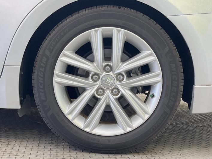 2013 Toyota Crown Hybrid DAA-AWS210 (UW-6a223db268392)[7]