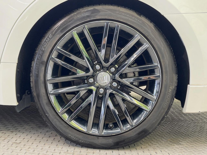 2014 Toyota Crown Hybrid DAA-AWS210 (UW-6a223db3b89a6)[8]