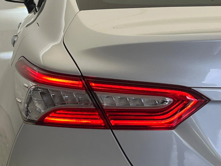 2017 Toyota Camry DAA-AXVH70 (UW-6a223dbcdcc84)[20]