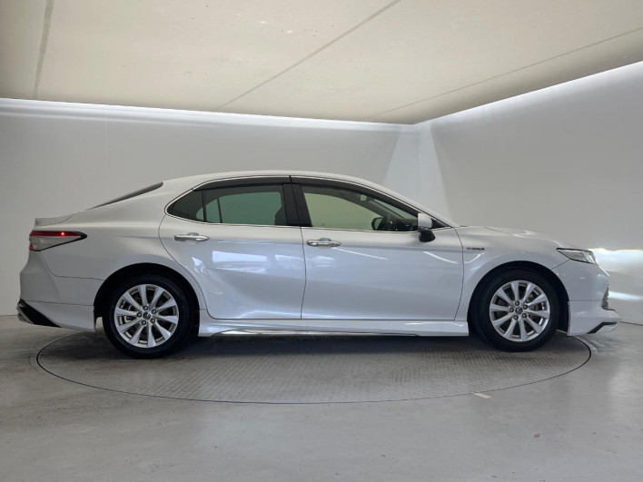 2017 Toyota Camry DAA-AXVH70 (UW-6a223dbcdcc84)[15]