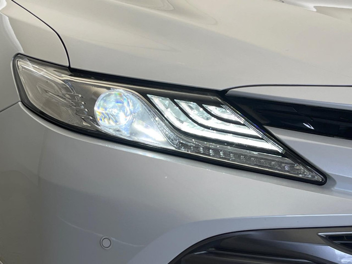 2017 Toyota Camry DAA-AXVH70 (UW-6a223dbcdcc84)[12]