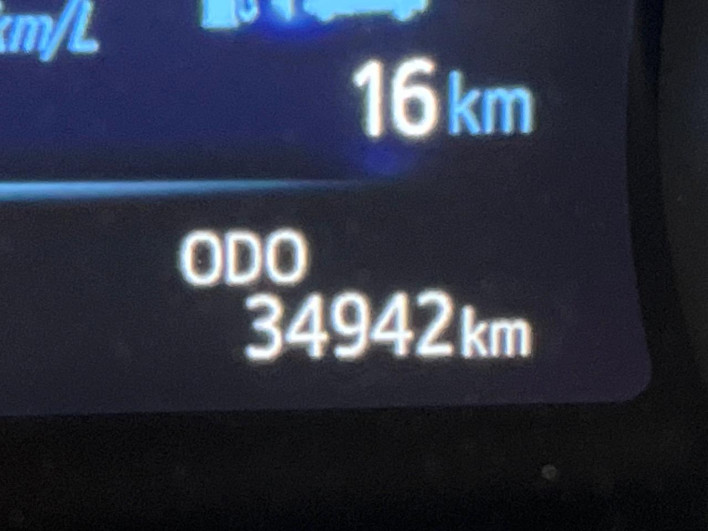2017 Toyota Camry DAA-AXVH70 (UW-6a223dbcdcc84)[2]