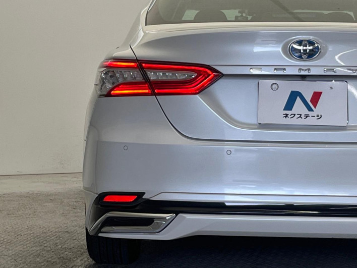 2017 Toyota Camry DAA-AXVH70 (UW-6a223dbcdcc84)[18]