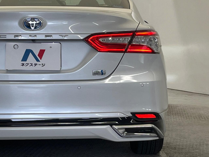 2017 Toyota Camry DAA-AXVH70 (UW-6a223dbcdcc84)[19]