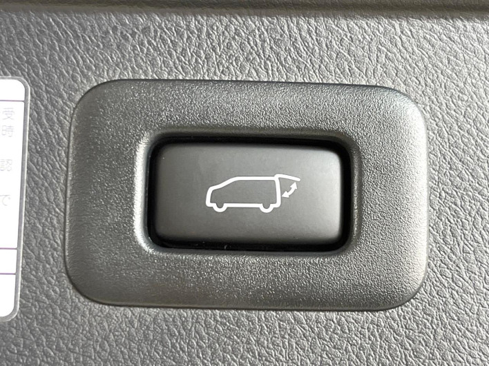 2022 Toyota Alphard Hybrid 6AA-AYH30W (UW-6a223dc0e0723)[11]