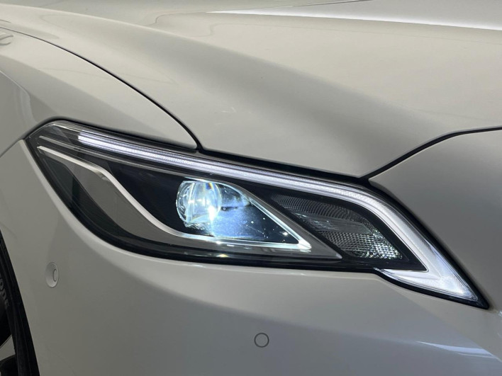 2019 Toyota Crown Hybrid 6AA-AZSH20 (UW-6a223dc292151)[12]