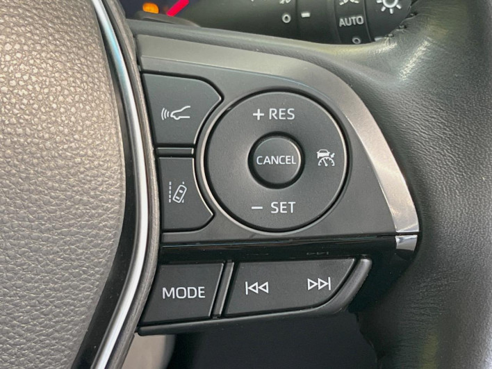 2019 Toyota Crown Hybrid 6AA-AZSH20 (UW-6a223dc34a192)[29]