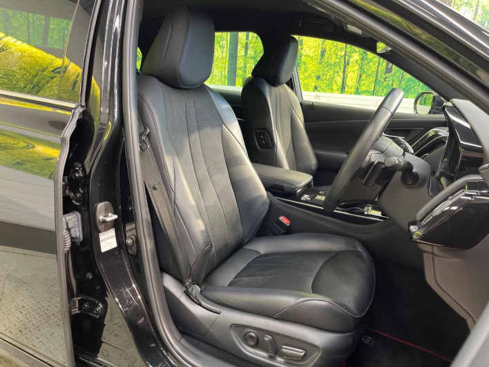 2020 Toyota Crown Hybrid 6AA-AZSH20 (UW-6a223dc3bfab1)[16]