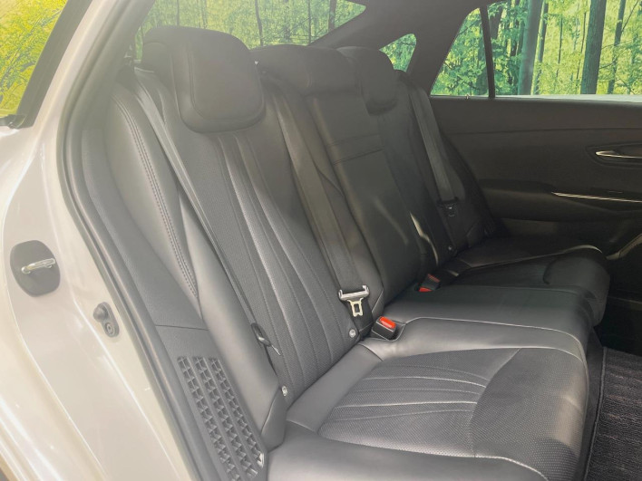 2021 Toyota Crown Hybrid 6AA-AZSH20 (UW-6a223dc4786e5)[17]