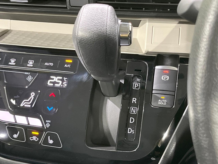 2025 Mitsubishi Delica Mini 4AA-B35A (UW-6a223dd8252de)[22]