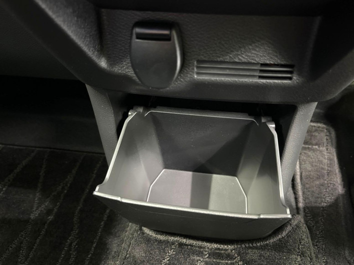 2020 Mitsubishi eK Cross 5AA-B37W (UW-6a223dd897a3b)[18]