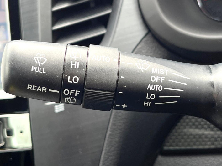 2014 Subaru Legacy B4 DBA-BMM (UW-6a223de5e3b8b)[24]