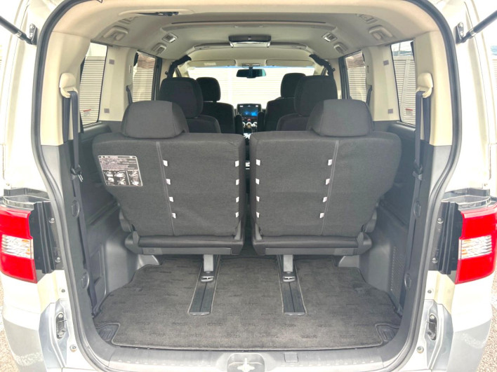2016 Mitsubishi Delica D:5 LDA-CV1W (UW-6a223deb09dfc)[28]