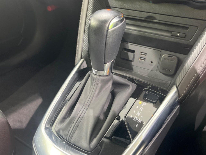 2017 Mazda Demio LDA-DJ5AS (UW-6a223df6e8b4e)[19]