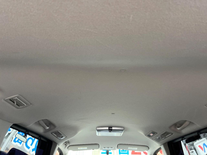 2011 Nissan Serena DBA-FC26 (UW-6a223e02955aa)[18]