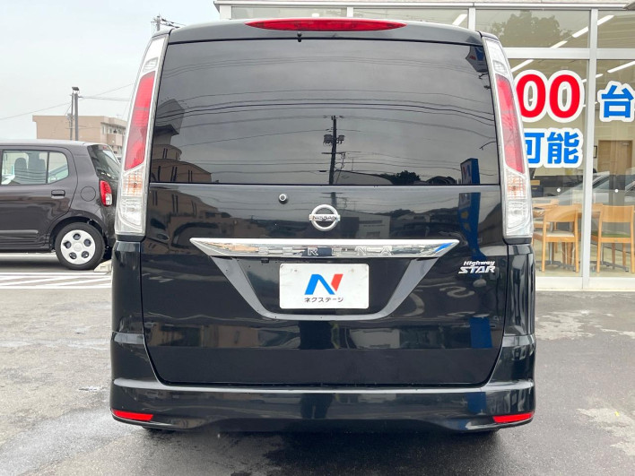 2011 Nissan Serena DBA-FC26 (UW-6a223e02955aa)[15]