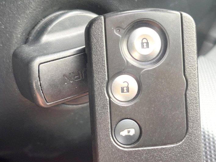 2013 Honda Freed DBA-GB3 (UW-6a223e0f01a40)[25]