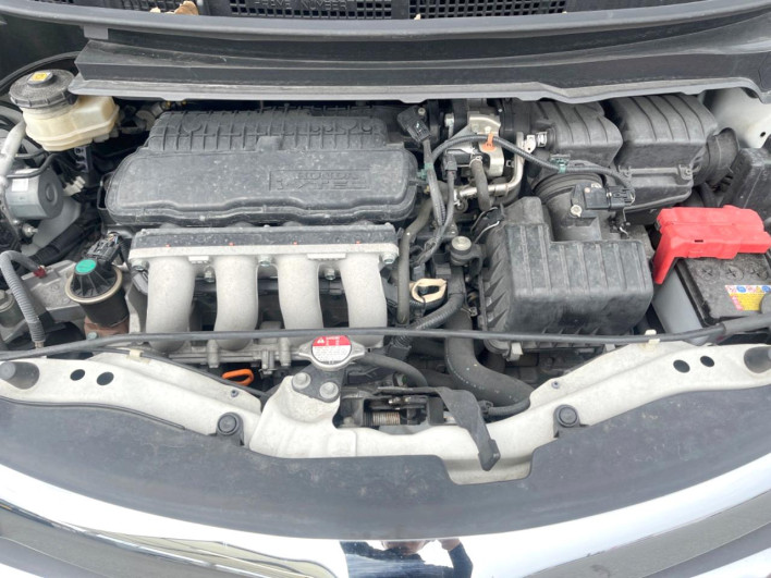 2013 Honda Freed DBA-GB3 (UW-6a223e0f01a40)[4]