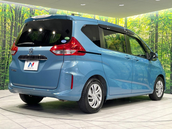 2017 Honda Freed DBA-GB5 (UW-6a223e0f79428)[9]