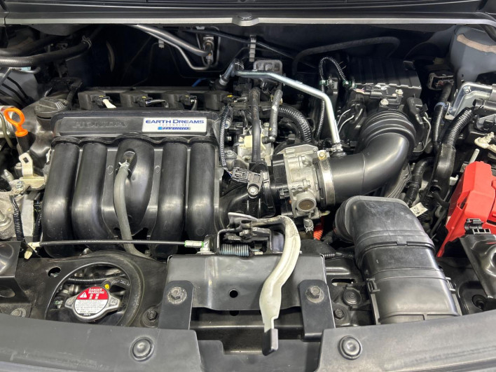 2017 Honda Freed hybrid DAA-GB7 (UW-6a223e1042478)[5]