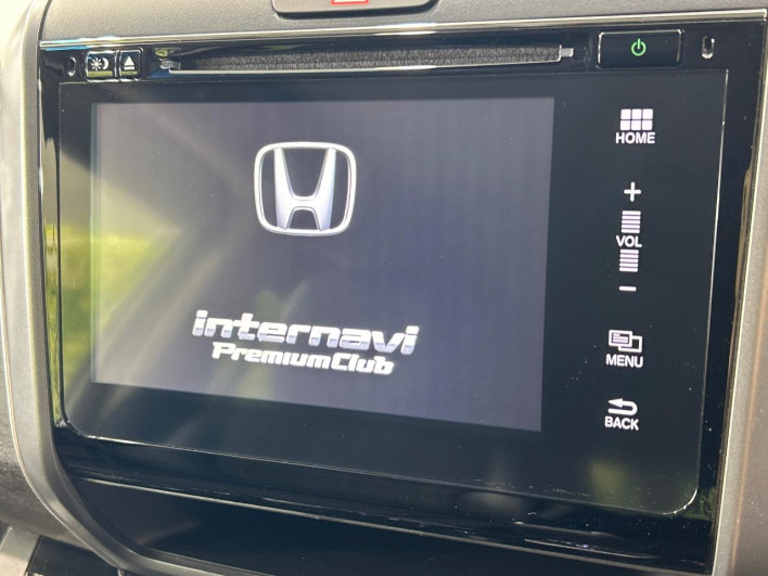 2017 Honda Freed hybrid DAA-GB7 (UW-6a223e1042478)[8]