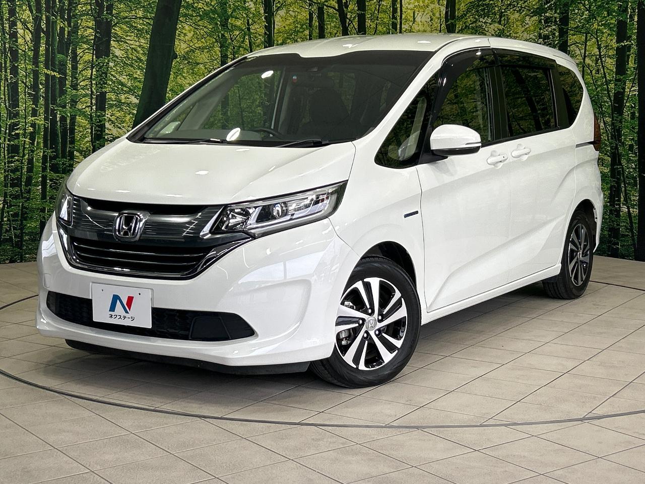 2017 Honda Freed hybrid DAA-GB7