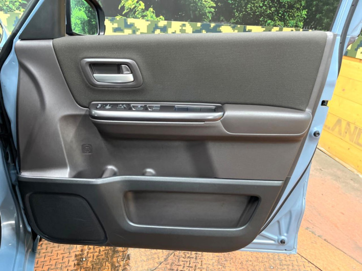 2019 Honda Freed hybrid 6AA-GB7 (UW-6a223e1092ada)[27]