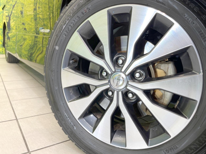 2016 Nissan Serena DAA-GFC27 (UW-6a223e16c58a4)[14]