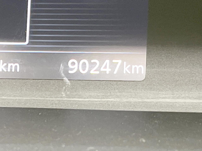 2016 Nissan Serena DAA-GFC27 (UW-6a223e16c58a4)[2]