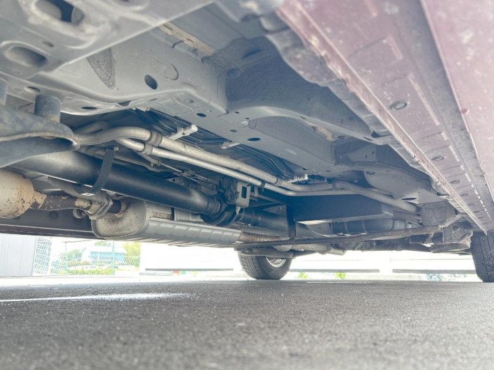 2017 Nissan Serena DAA-GFNC27 (UW-6a223e1f6a952)[29]