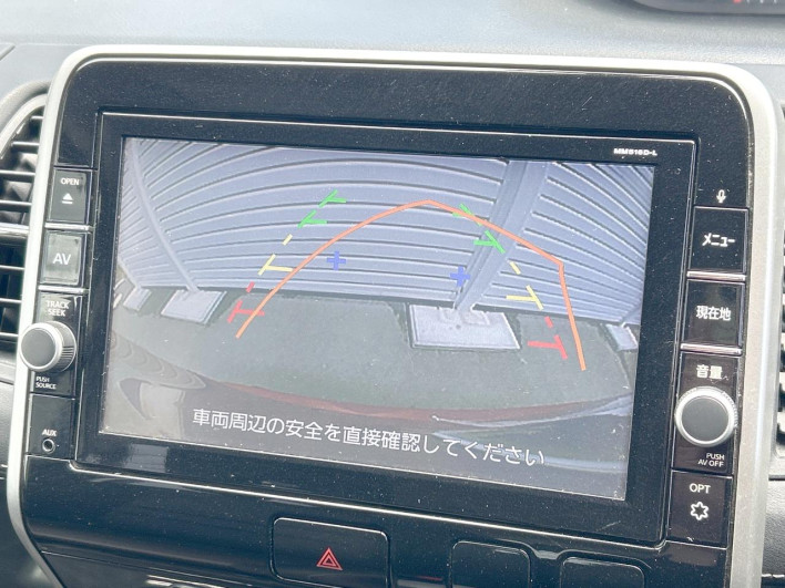 2017 Nissan Serena DAA-GFNC27 (UW-6a223e1f6a952)[25]