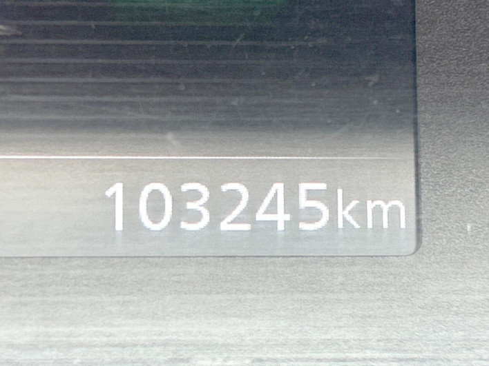 2017 Nissan Serena DAA-GFNC27 (UW-6a223e1f6a952)[2]