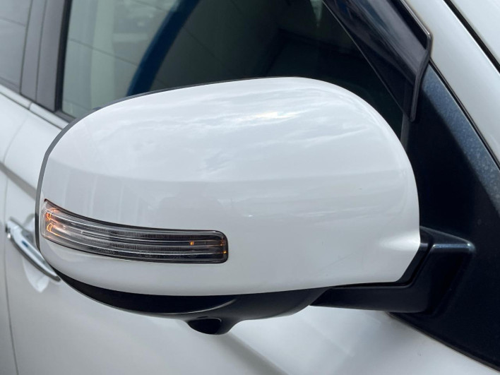 2015 Mitsubishi OUTLANDER PHEV DLA-GG2W (UW-6a223e2040832)[9]