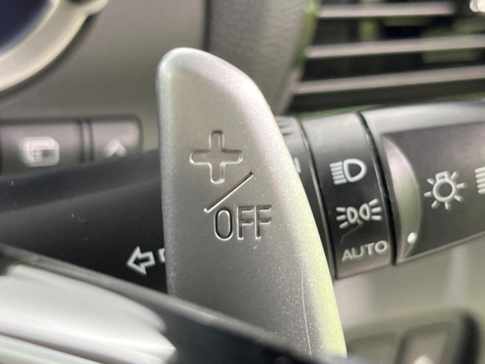 2021 Mitsubishi Eclipse Cross PHEV 5LA-GL3W (UW-6a223e2247258)[19]