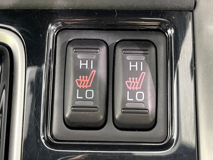 2021 Mitsubishi Eclipse Cross PHEV 5LA-GL3W (UW-6a223e2247258)[25]