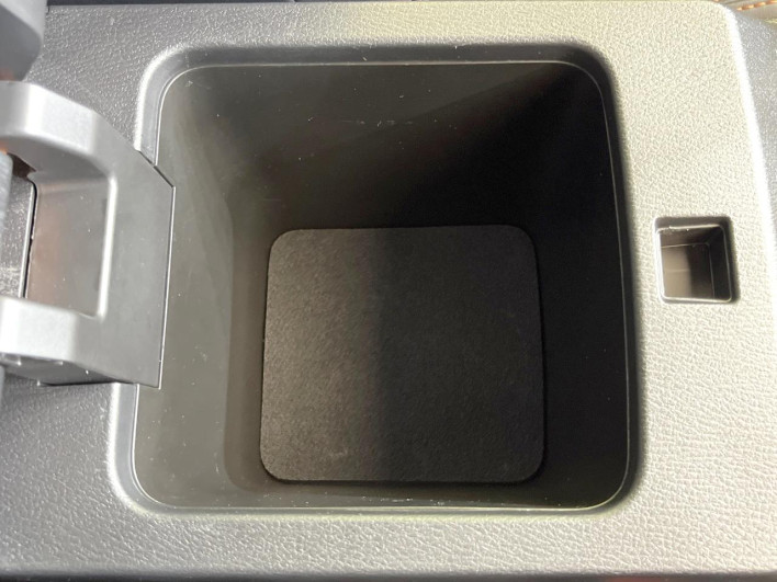 2022 Mitsubishi OUTLANDER PHEV 5LA-GN0W (UW-6a223e2276372)[22]