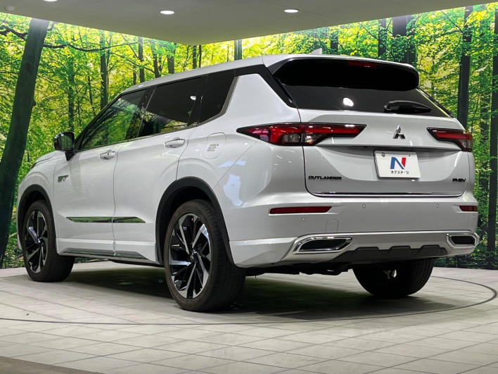 2022 Mitsubishi OUTLANDER PHEV 5LA-GN0W (UW-6a223e22ebe9a)[27]
