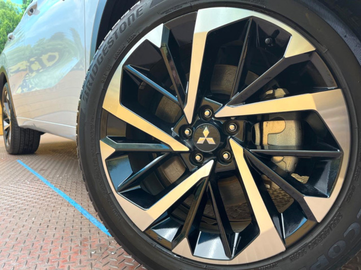 2024 Mitsubishi OUTLANDER PHEV 5LA-GN0W (UW-6a223e24ad263)[13]