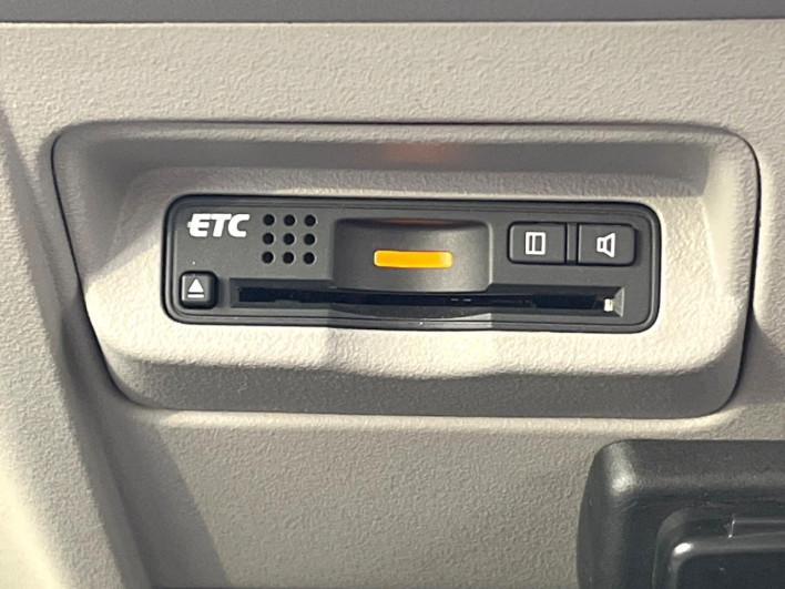 2014 Honda Freed hybrid DAA-GP3 (UW-6a223e252adf5)[15]