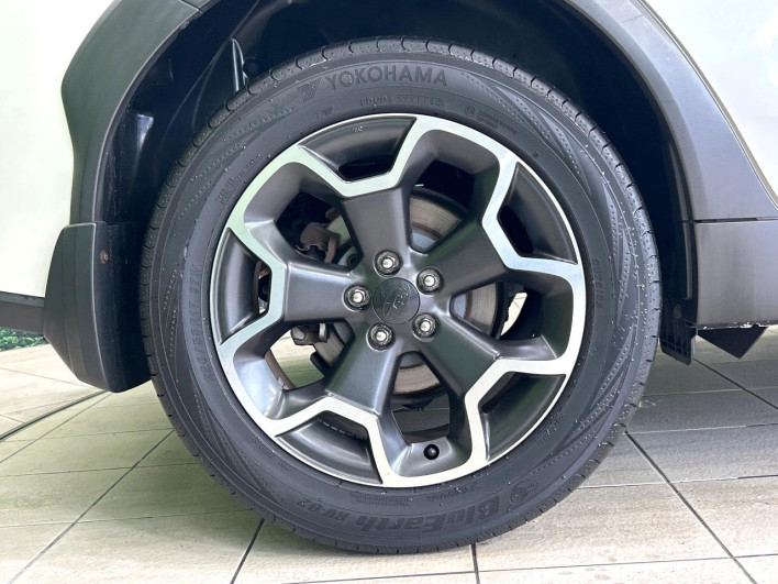 2013 Subaru XV DBA-GP7 (UW-6a223e26be305)[16]
