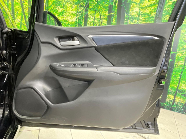 2017 Honda SHUTTLE DAA-GP7 (UW-6a223e278150a)[22]