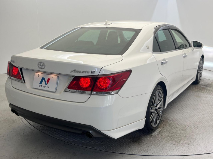 2013 Toyota Crown DBA-GRS214 (UW-6a223e2a76577)[15]