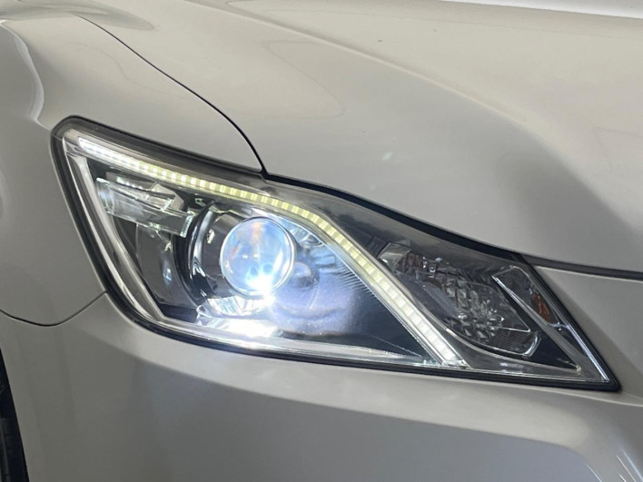 2013 Toyota Crown DBA-GRS214 (UW-6a223e2a76577)[12]