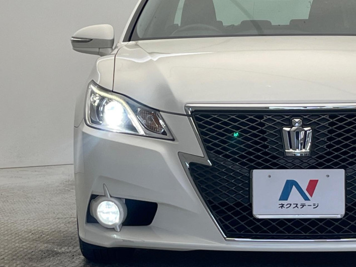 2013 Toyota Crown DBA-GRS214 (UW-6a223e2a76577)[9]