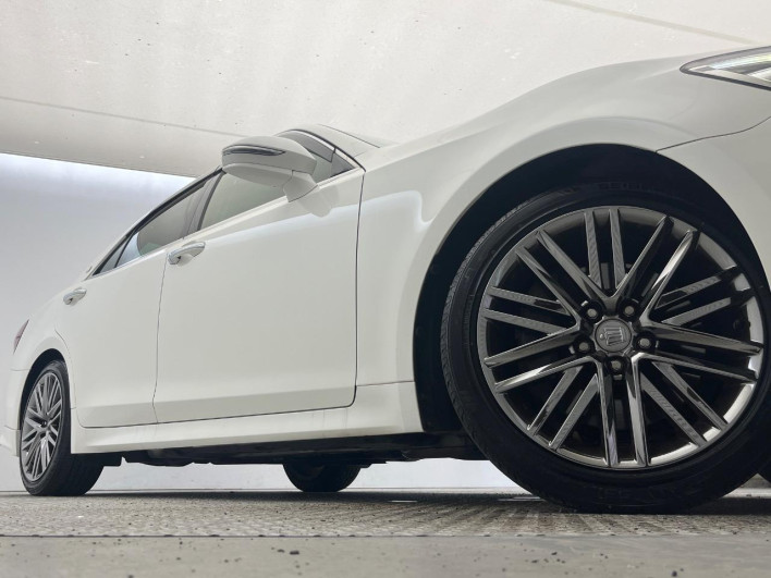 2013 Toyota Crown DBA-GRS214 (UW-6a223e2a76577)[7]