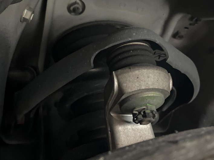 2013 Lexus IS DBA-GSE30 (UW-6a223e2b5ed6a)[17]