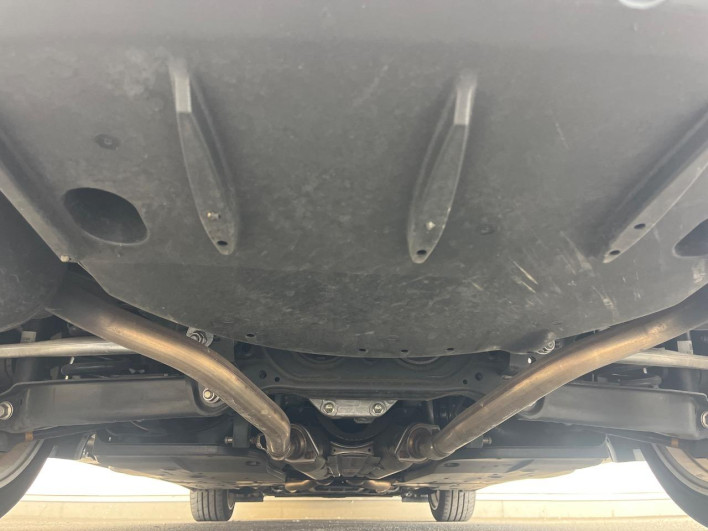 2013 Lexus IS DBA-GSE30 (UW-6a223e2b5ed6a)[29]